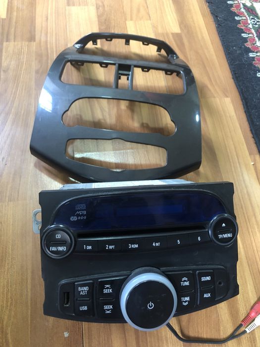 Автомагнитола для автомобиля SPARK