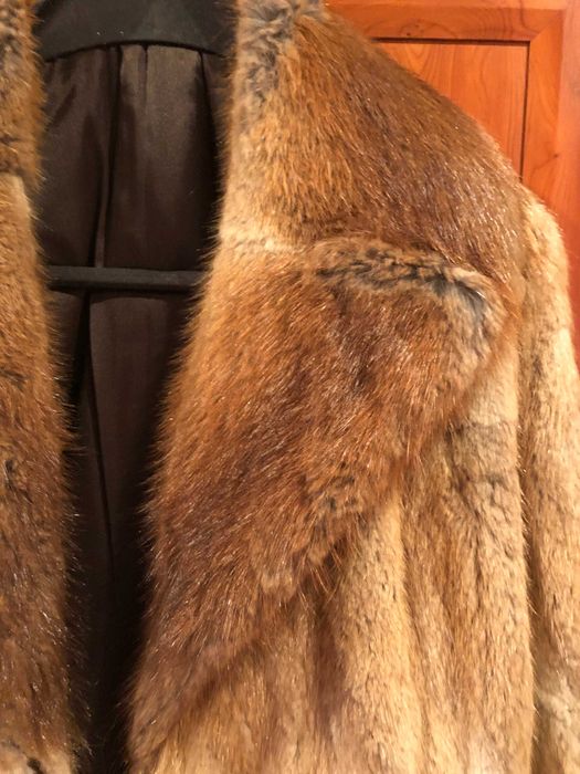 Vand haina blana din bizami