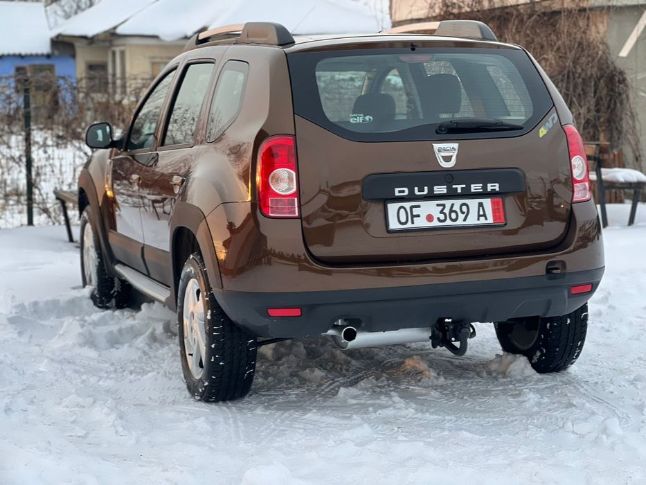 Dacia Duster  1.6 benzina 4×4 an 2012