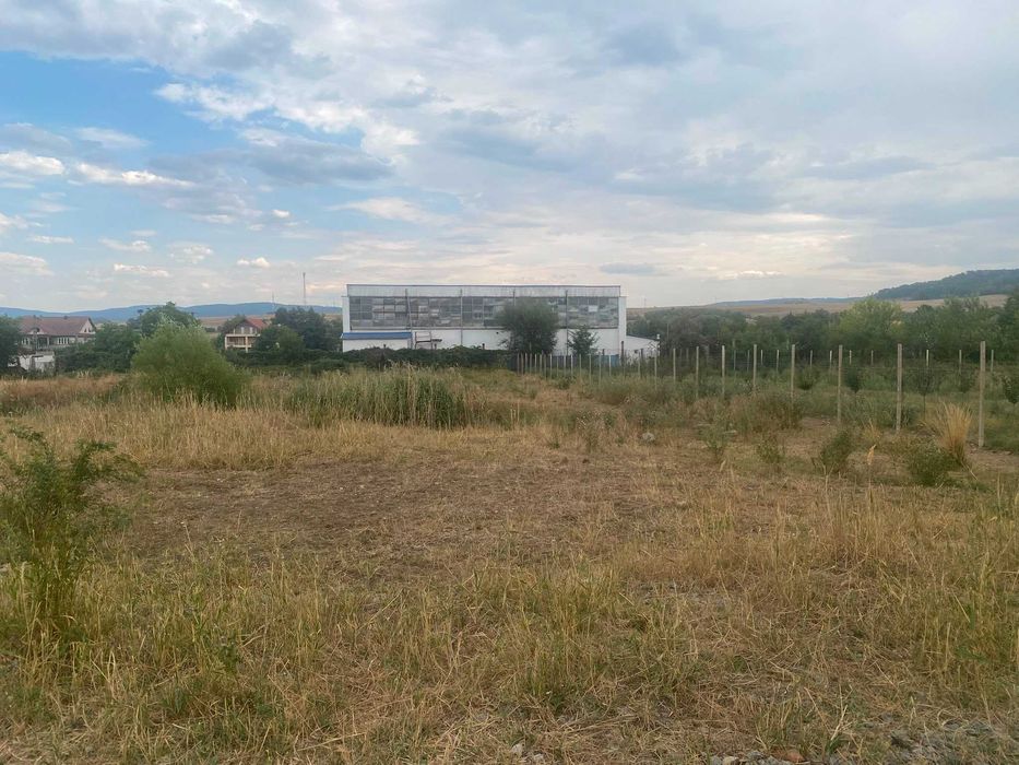 Teren intravilan Voivozi