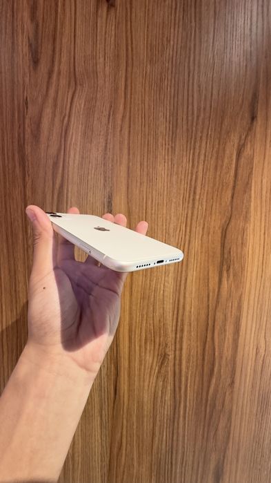 Iphone 11 с гарантие