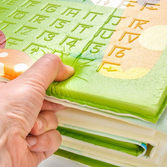 Covoras pliabil copii  200x180x1 cm XPE 2 fete cu geanta depozitare