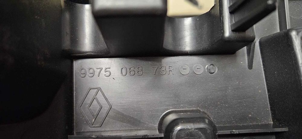 Trusa completa de pana Renault Espace 5 - 997506873R, cric cui tractare, chie roti si  cheie extragere capace prezoane