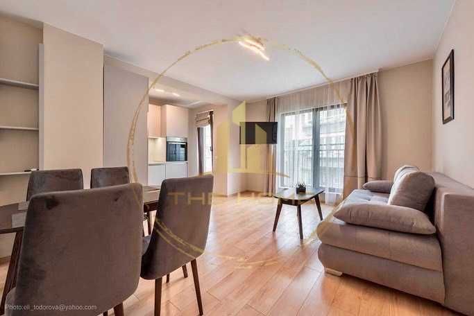 Дава се под наем Двустаен апартамент в Варна, Гръцка махала - 60 кв.м за 1100 € - Снимка #1