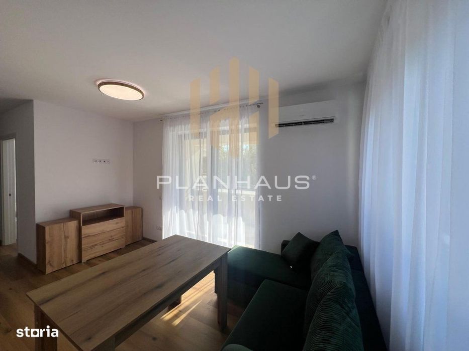 Prima închiriere-2 camere Centrul vechi,loc de parcare inclus