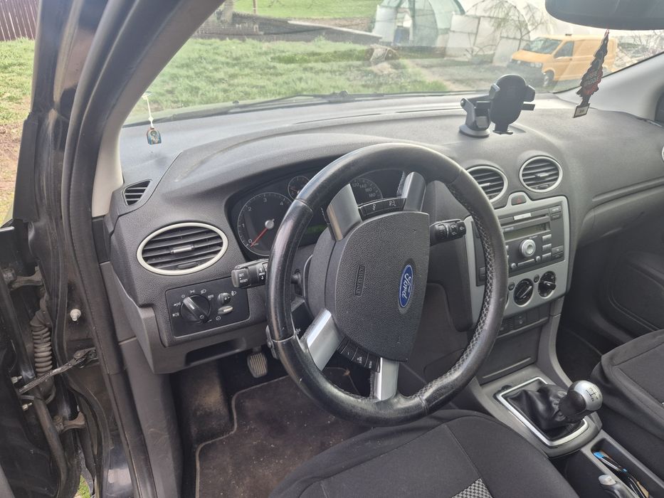 Vând Ford Focus 2