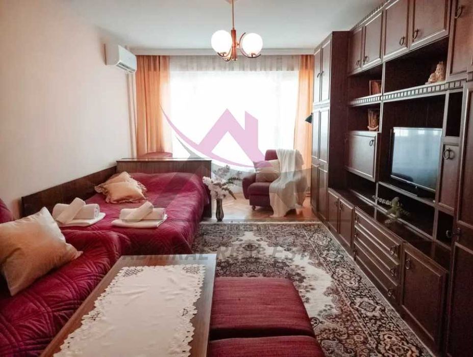 Дава се под наем Двустаен апартамент в Варна, Младост 2 - 70 кв.м за 448.8 € - Снимка #2