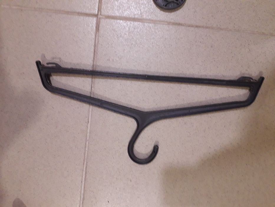 Плечики и прищепки