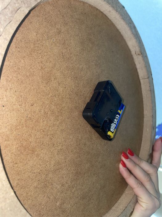 Настенные часы за 4000т.