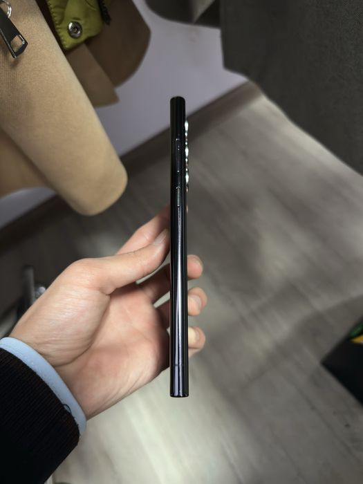 Samsung s22ultra 12/256 ideal