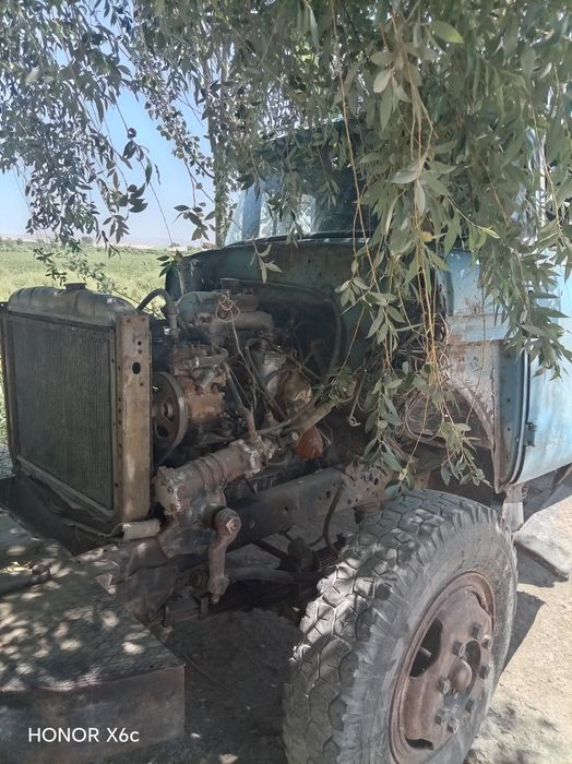 Zil 130 holati yaxshi olaman degan odamga kelish tirib beramiz.