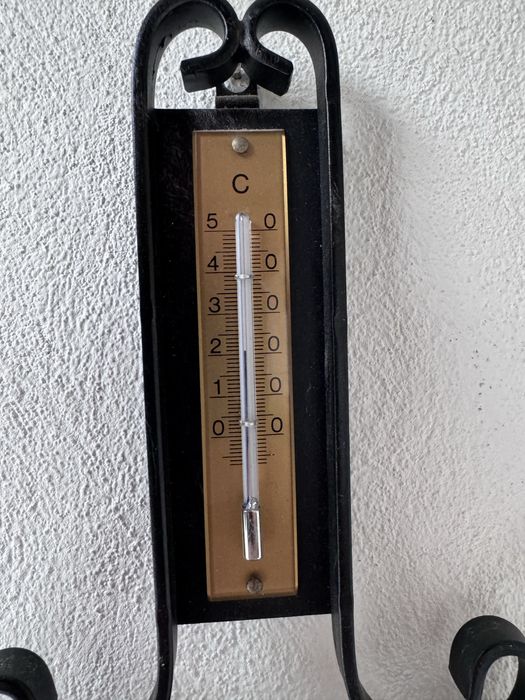 Barometru si termometru