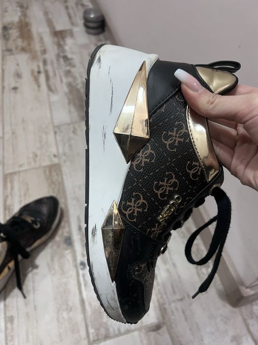 Дамски сникърси guess