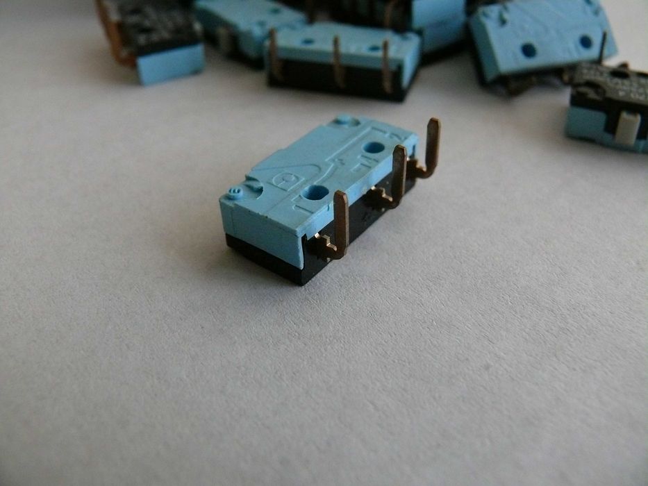 Микроключ Микро ключ превключвател