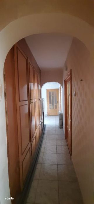 - Apartament 3 camere confort 1 decomandat, Plantelor, etaj 3.