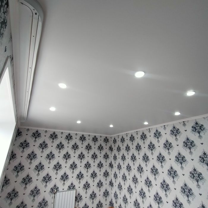 Натяжные потолки