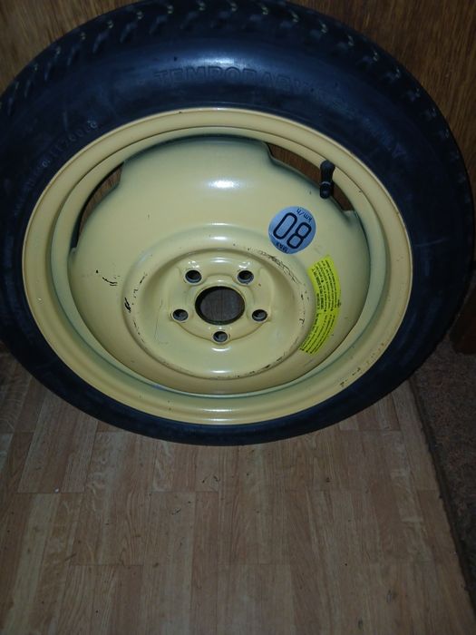 Всички видове аварийни гуми патерицо нови