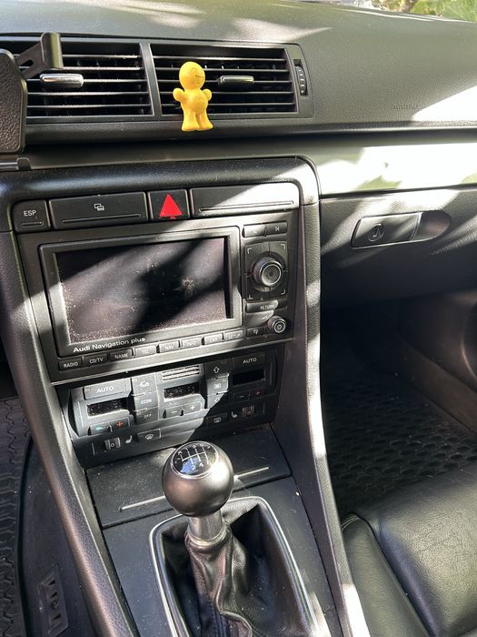 De vanzare audi a4b7