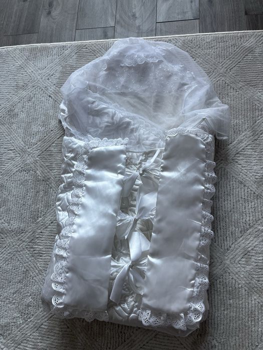 Продам конверт на выписку