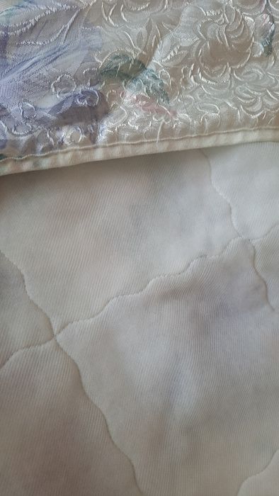 Cuvertura pat cu volănașe