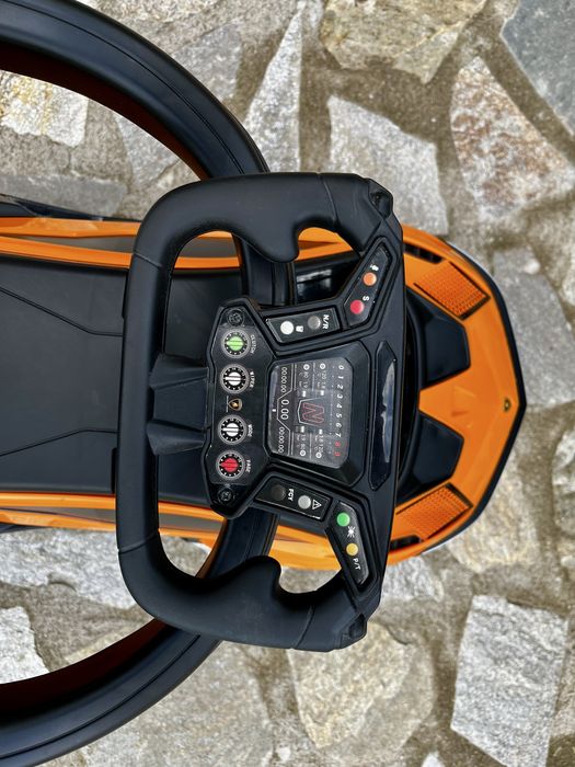 Детска кола за бутане "Lamborghini Essenza SC V12",