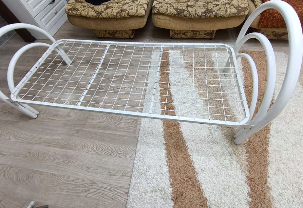 Кровати разборные железные