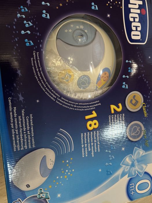 Продам детскую мобиль chicco