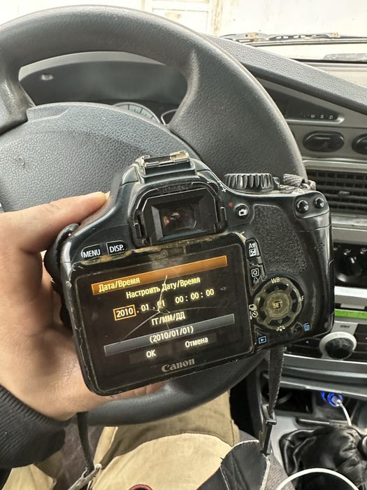 Фотоаппарат продается Canon