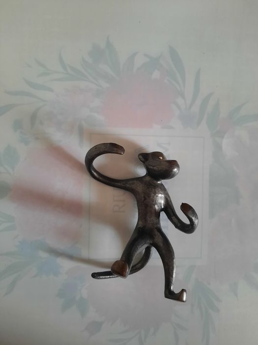 Статуэтка обезьянка СССР бронза-литье. Винтаж