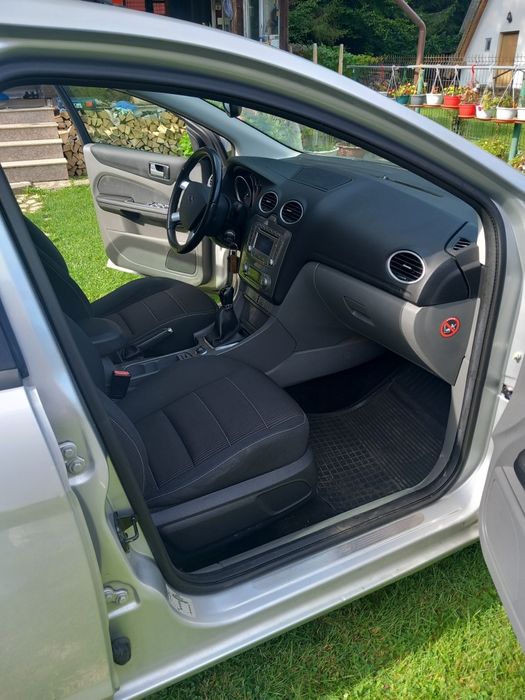 FORD Focus 2009 — imagine 5