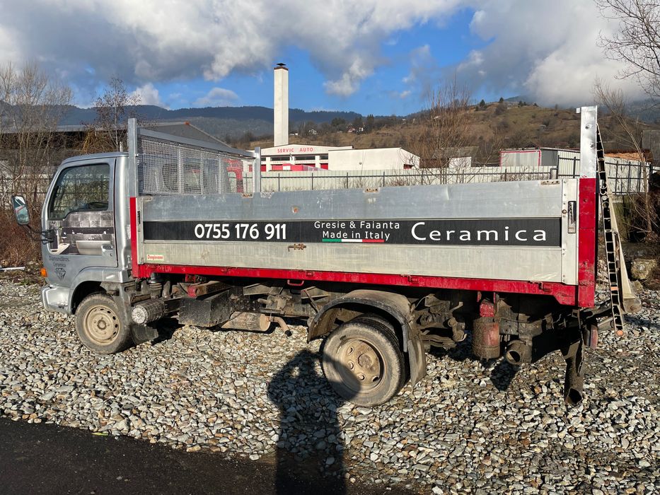 Nissan cabstar basculabil 2002