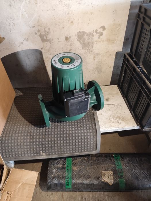 Продам циркуляционный насос