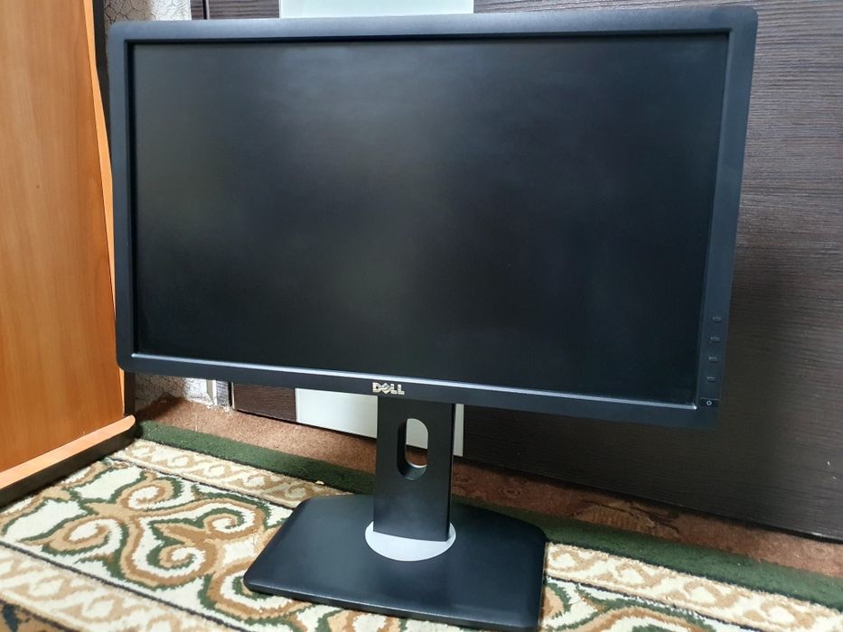 Монитор Dell P2212H