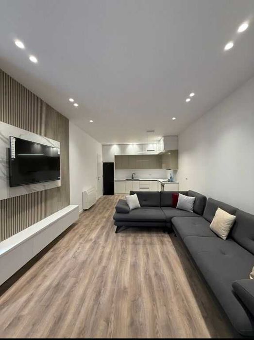 Продавам двустаен в Овча Купел