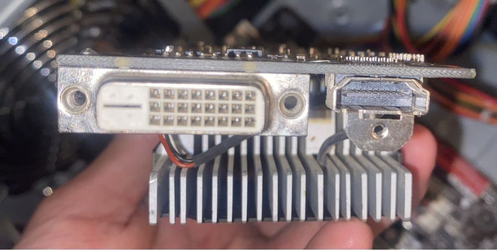 NVIDIA GTX 750 TI 1gb low profile