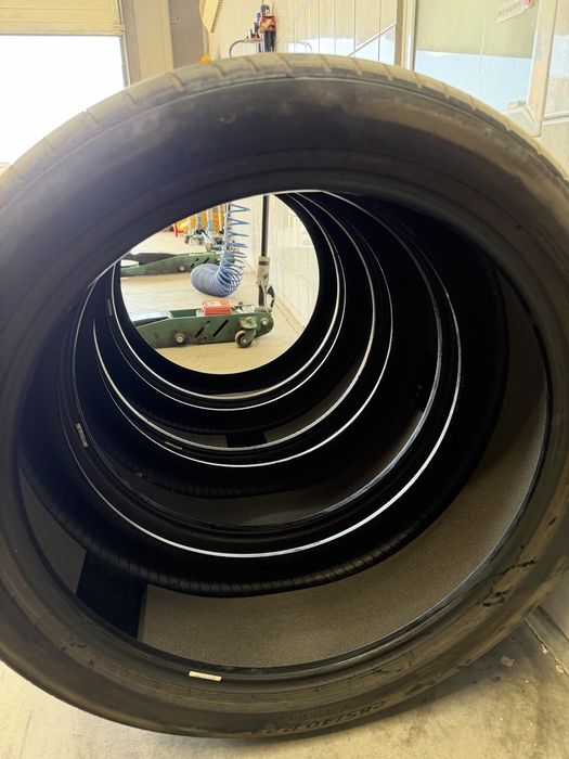 Pirelli P Zero 285-40-23 летни гуми за джип