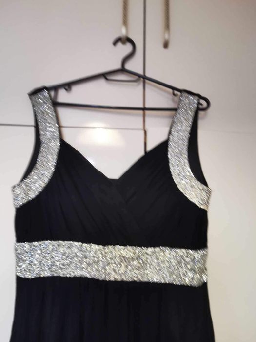 Дамска  рокля черна 42 размер