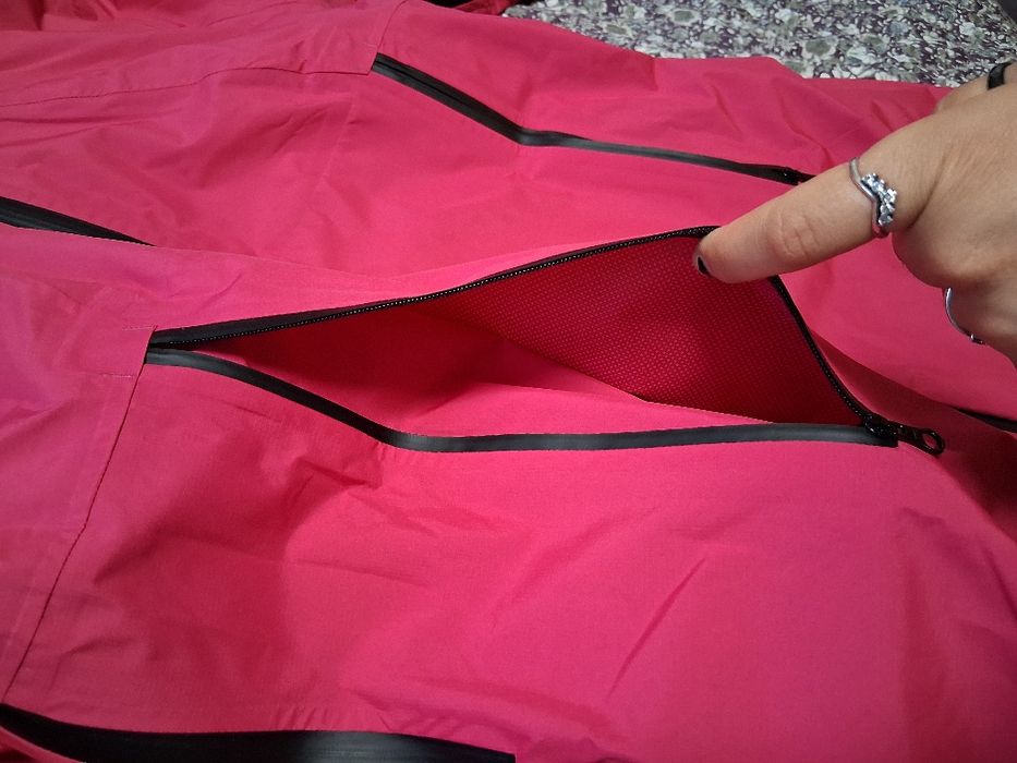 Дамско непромокаемо яке L