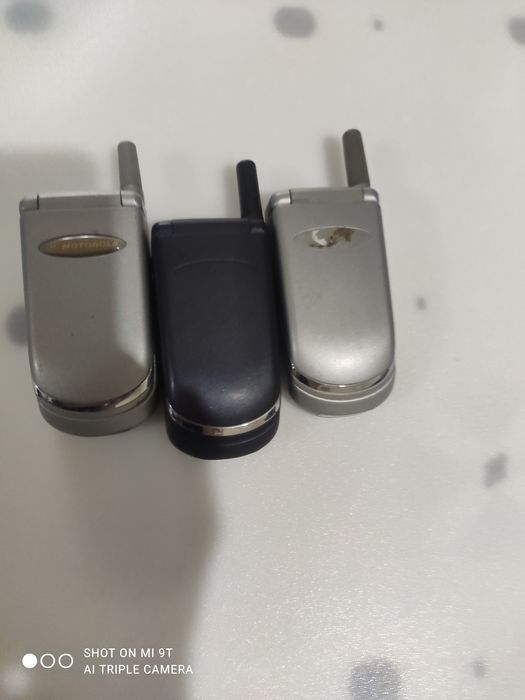 Продам телефон motorola на запчасти