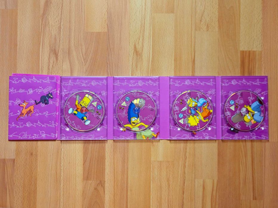 Familia Simpsons: Sezoanele 1-10 Editie de colectie DVD Box Set