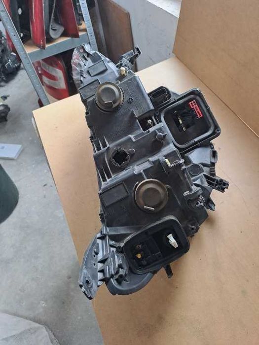 Far stanga Renault Megane 4 full led pure vision original 260601093R