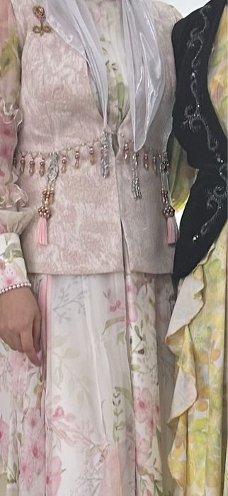 Платье с кажекей от Maral Arash