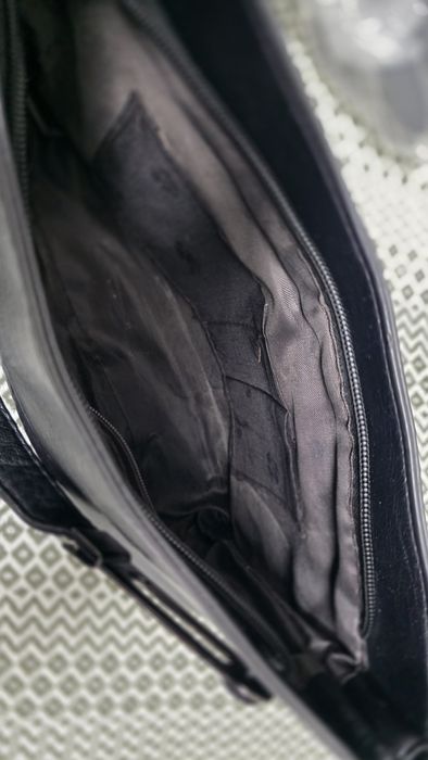 Кожаная сумочка нарядная