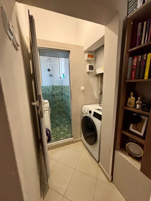 Продава се Етаж от къща в Враца, Център - 92 кв.м за 1957 €/кв.м - Снимка #3