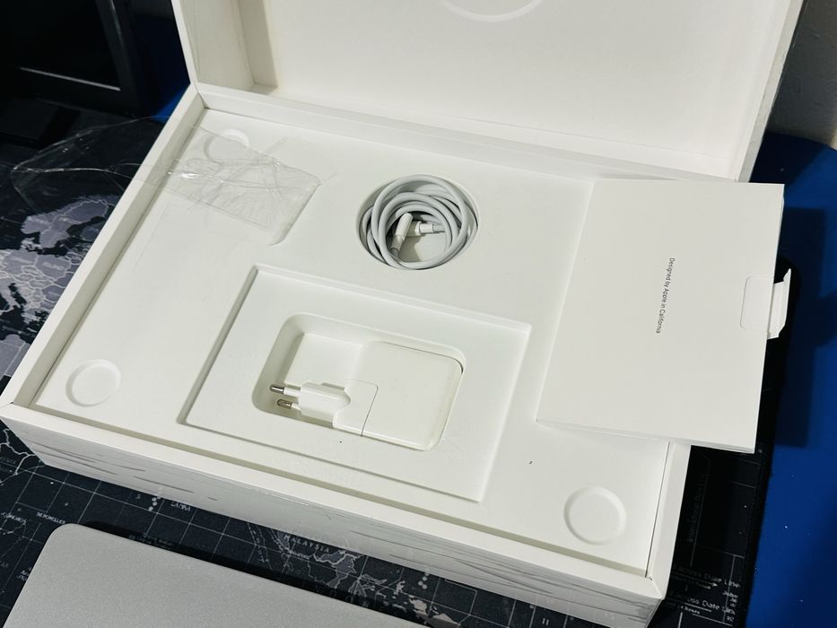 Vand MacBook Air M2 2022