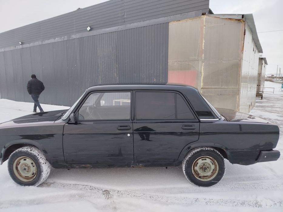 Продам черную ракету