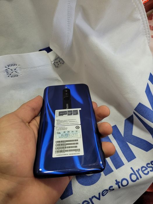 Redmi 8 xolati zur