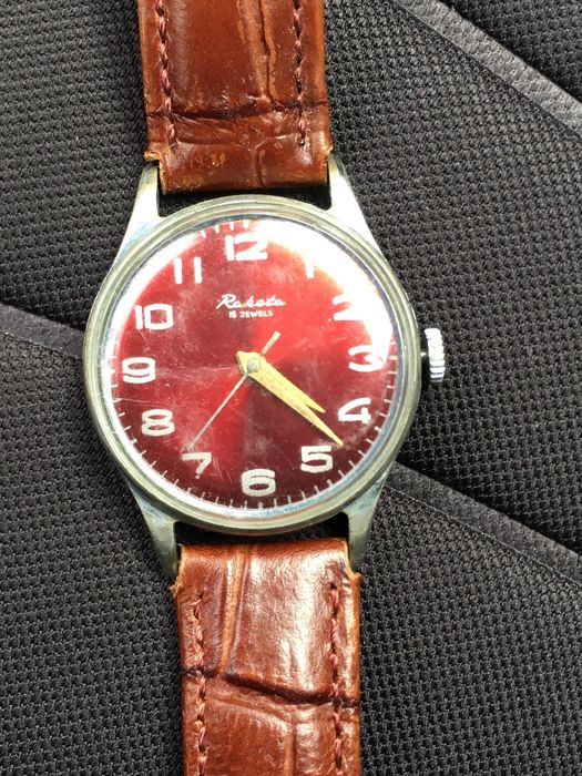 Продам часы ссср