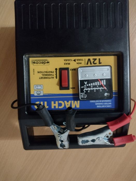 Redresor auto DECA MACH 119 12V