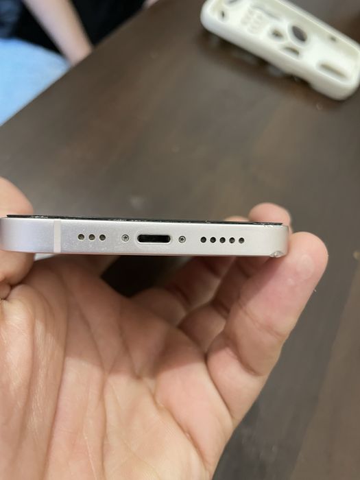 Продам айфон 13 128gb